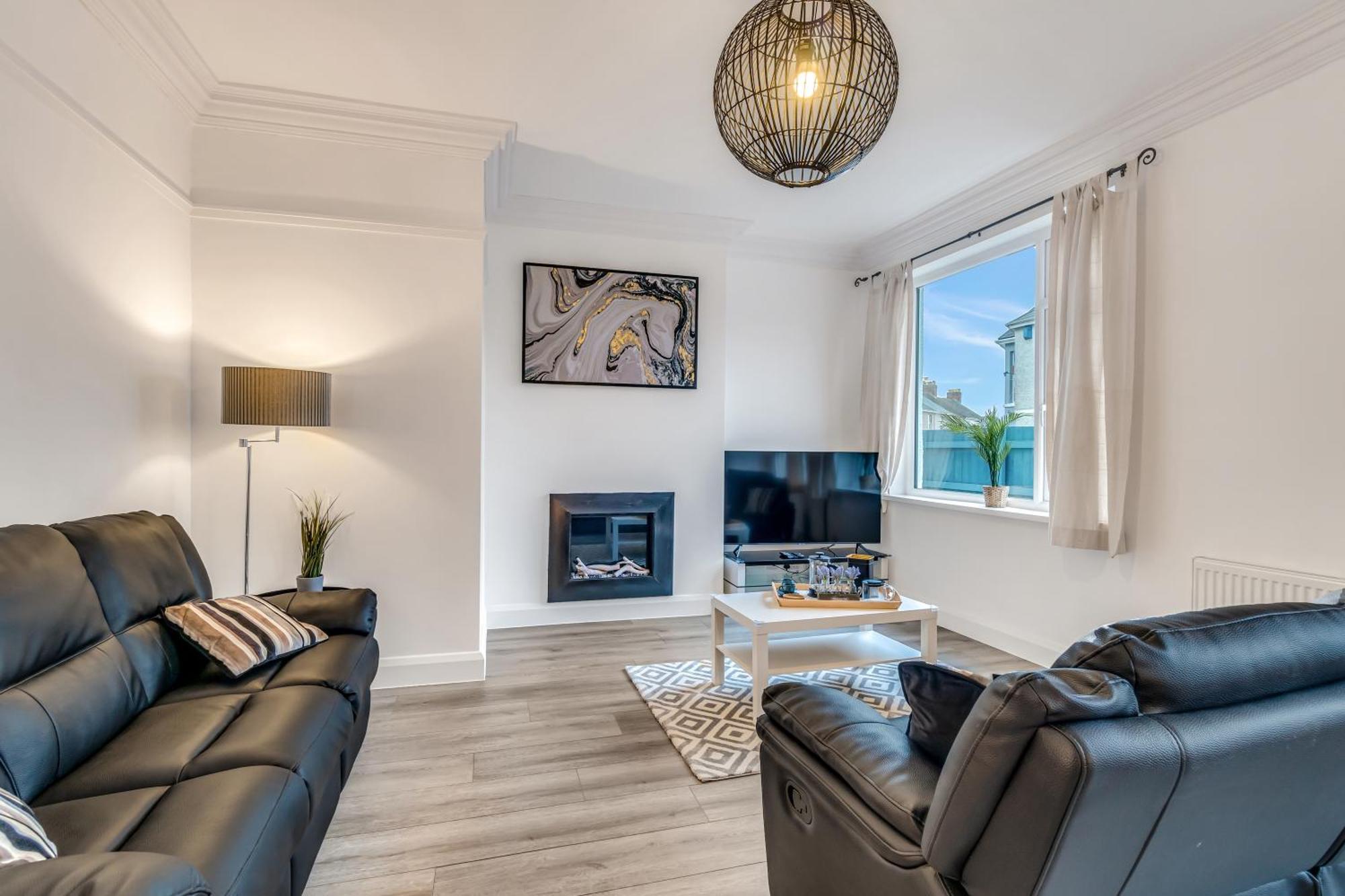 Park House - Very Spacious 4 Bed House, Games Room, Free Netflix, Close To Argyle, In The Heart Of - Dogs Welcome - Hosted By Absolute Сasa de vacaciones